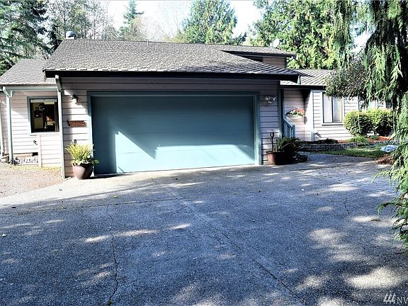 2nd image of 531 Pinecrest Dr