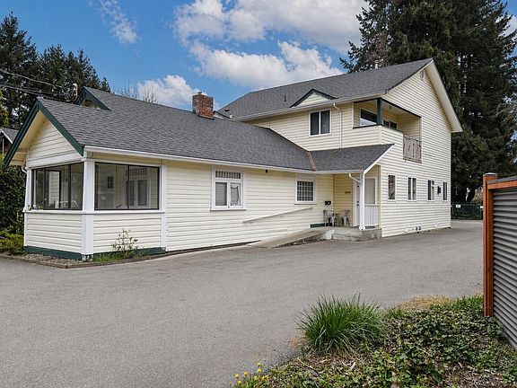 3rd image of 560 4th St