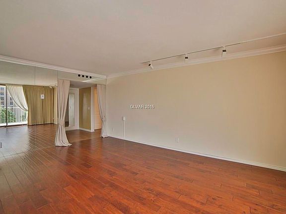 3rd image of 205 E Harmon Ave APT 805