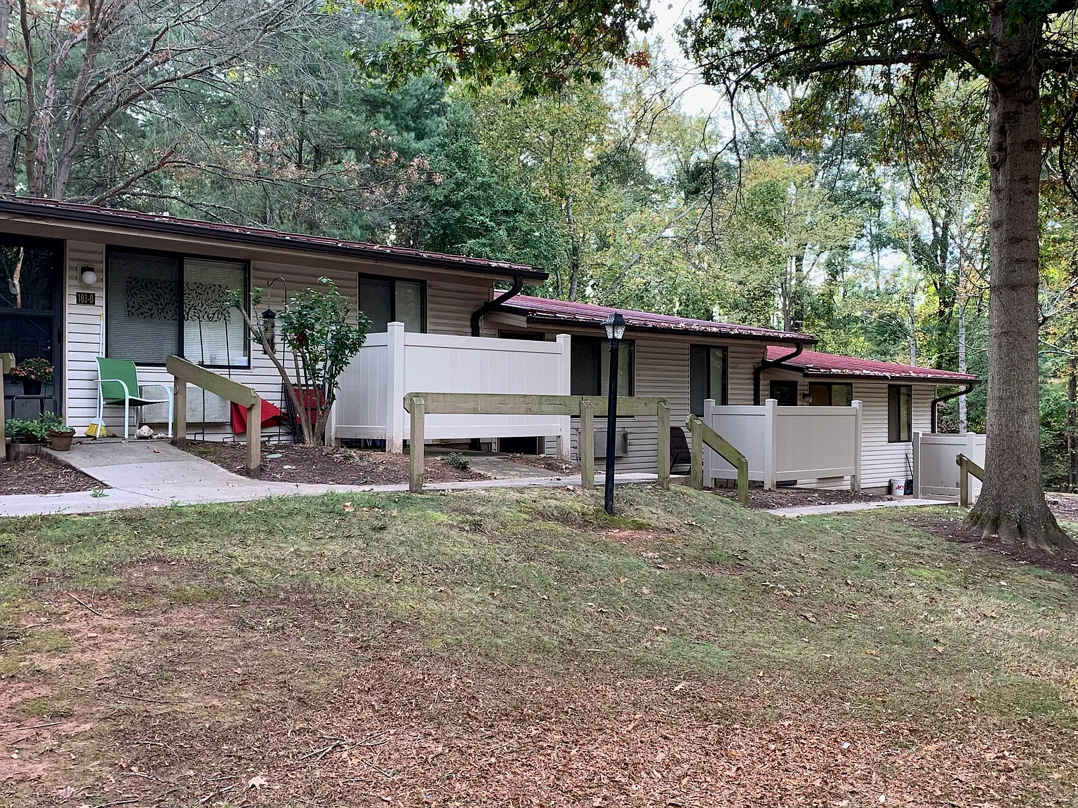 Lakemont Apartment Homes — Photo 4