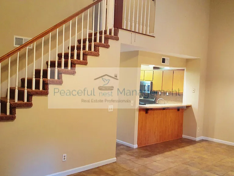 Breakfast bar and breakfast area