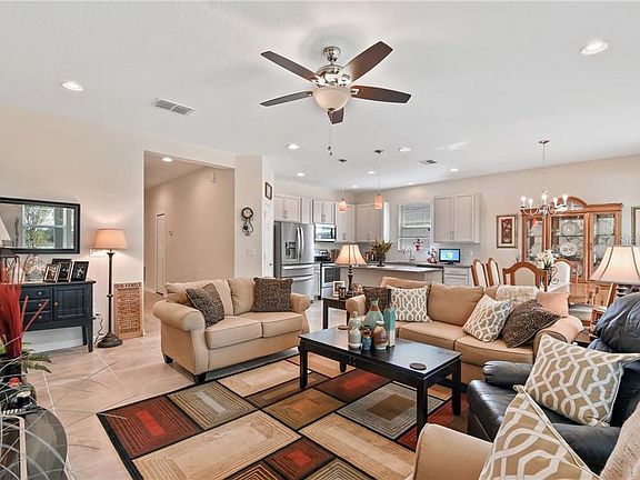 5th image of 847 Bay Bridge Cir