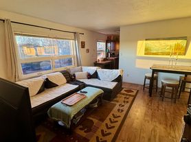 3541 Scarlet Pl, Anchorage, AK
