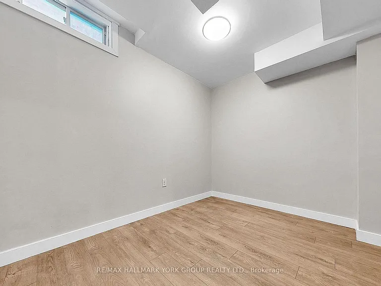 111 Worthington Ave #BASEMENT — Photo 12