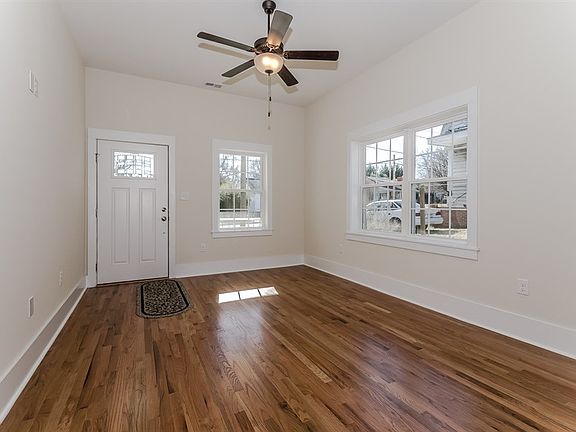 4th image of 147 E Catawba Ave