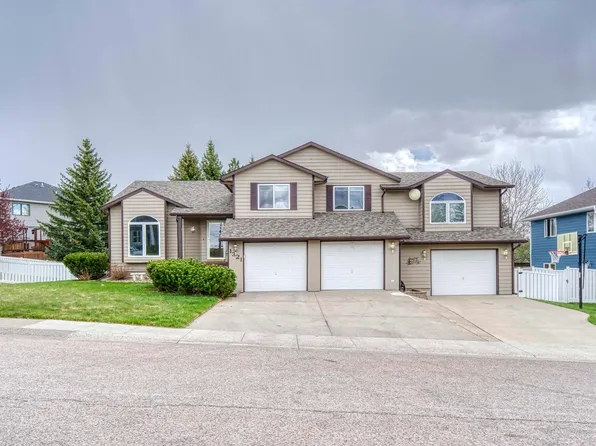 1321 Columbine Dr, Gillette, WY 82718