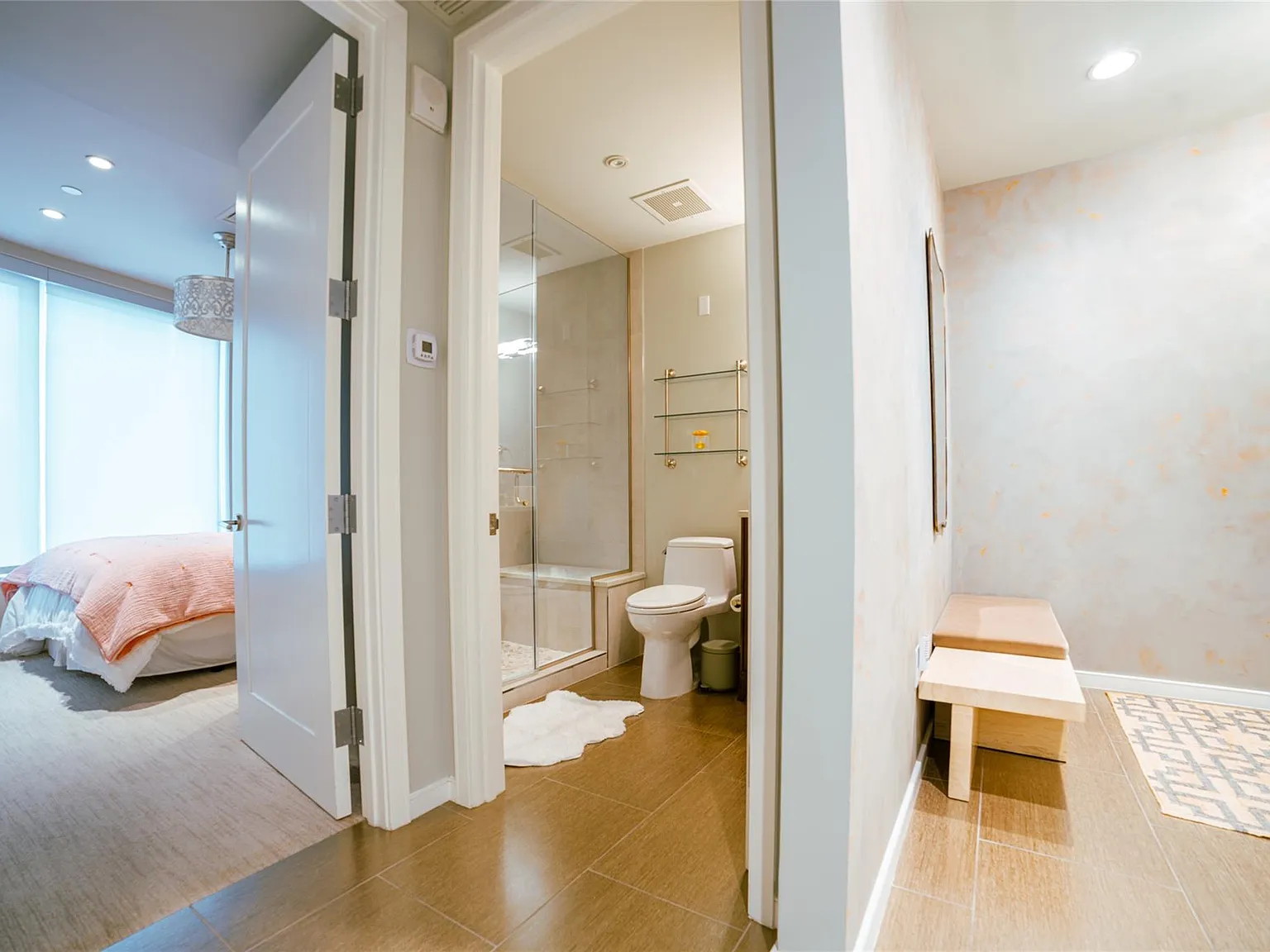 2 bed, 2.0 bath, 1464 sqft, $8,500 — Photo 1