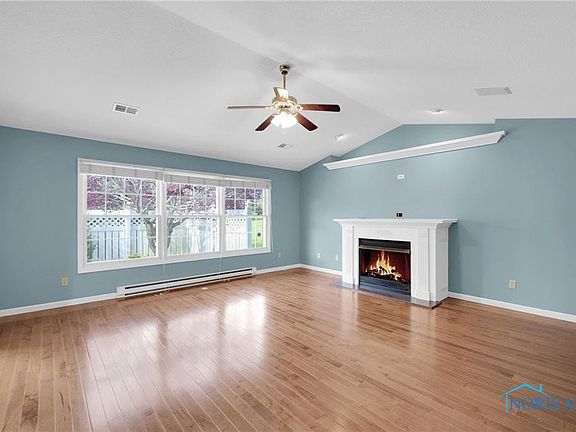 5th image of 4506 Woodridge Dr
