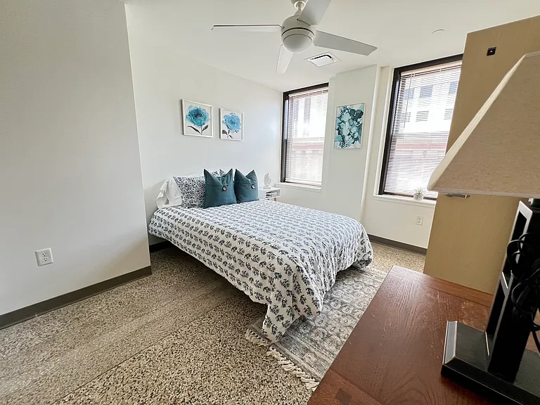Historic 10th Street Residences — Photo 6