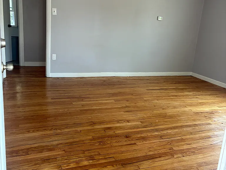 146 Aetna St #1 — Photo 2