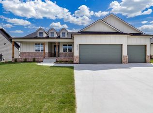9623 W Wilkinson Ct, Maize, KS 67101
