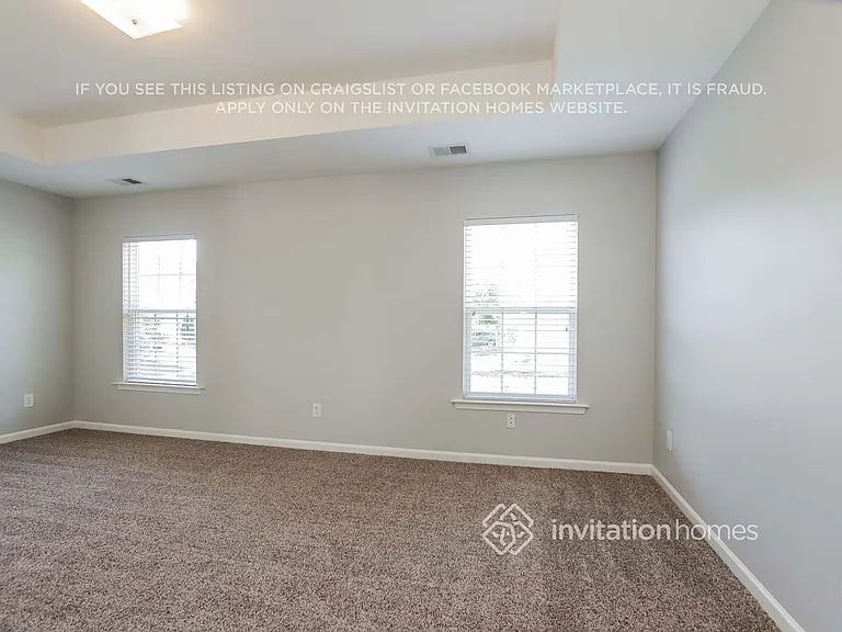 4903 Abercromby St — Photo 11