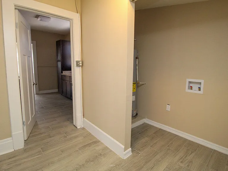 3309 Nations Ave — Photo 11