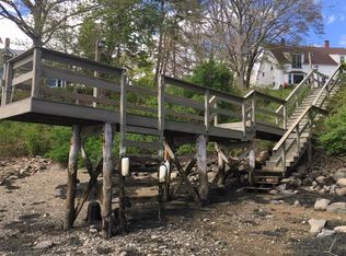 15 Lilac Ln, Eliot, ME 03903