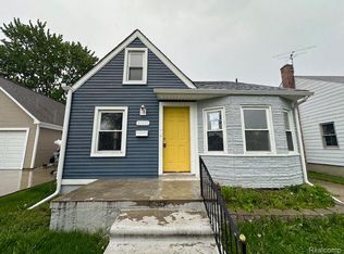 23631 E Scott Blvd, Clinton Township, MI