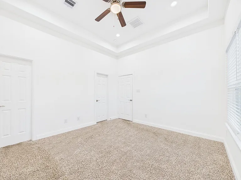 4619 Stassen St #B — Photo 14