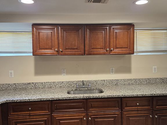 Granite Counters, New Cabinets