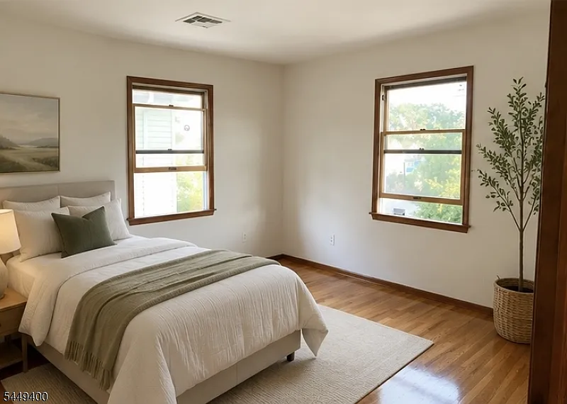 3 bed, 2.0 bath, $2,700 — Photo 4