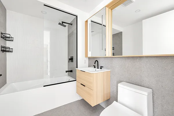 Rented by REAL New York | media 34