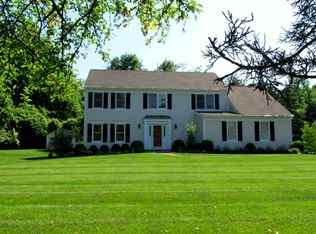 23 Pocono Ridge Rd, Brookfield, CT 06804