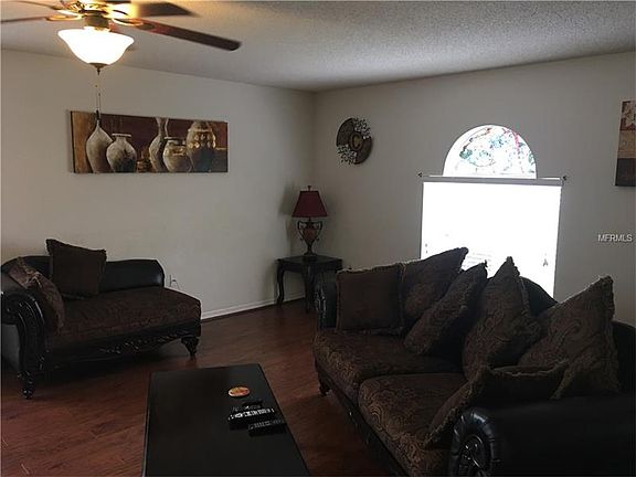4th image of 2700 Whispering Trails Dr