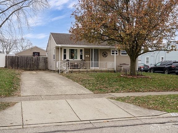 3rd image of 2863 Prentice Dr
