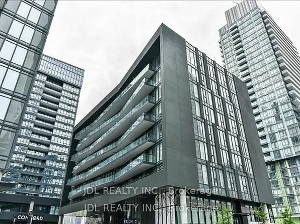 90 Queens Wharf Rd #310, Toronto, ON M5V 0J4