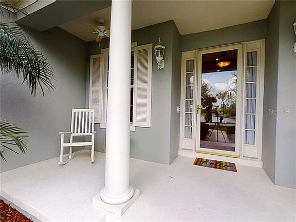 3rd image of 318 W Lake Victoria Cir