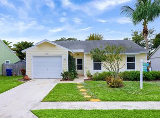 210 Woodbridge Dr, Jupiter, FL 33458