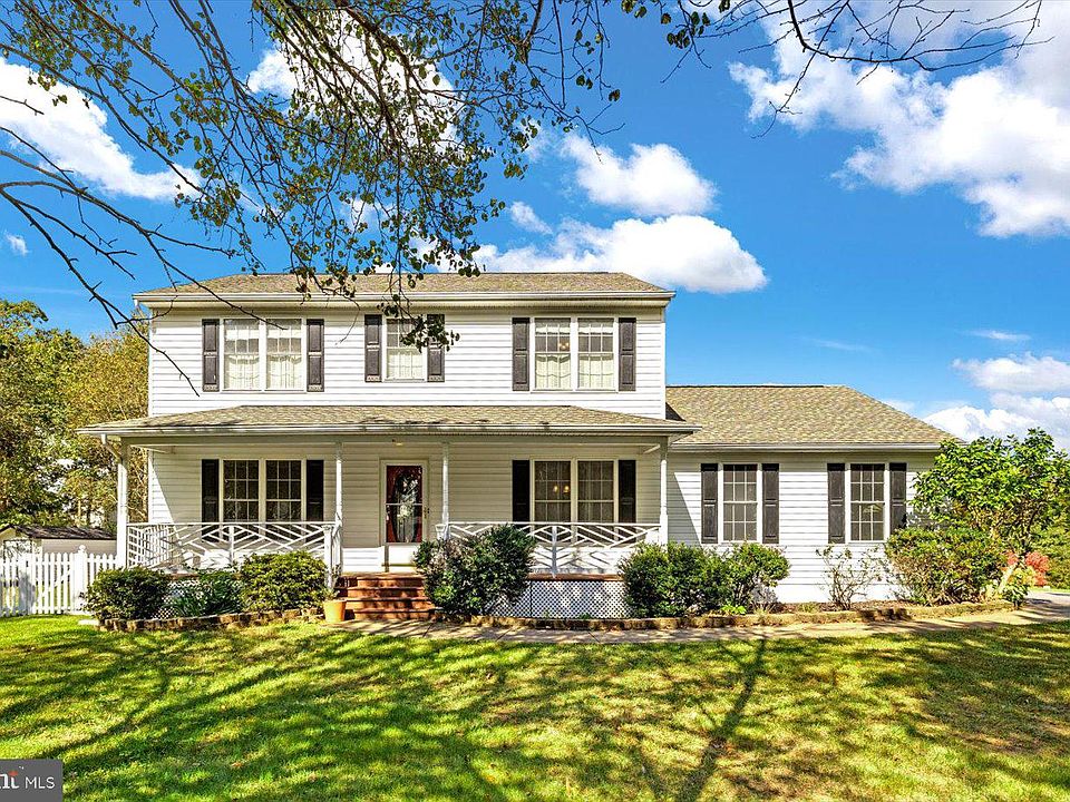 1st image of 9901 Bethwood Dr