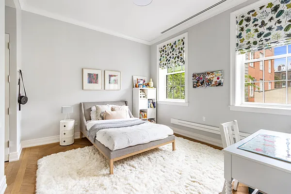 Rented by Brown Harris Stevens | media 9