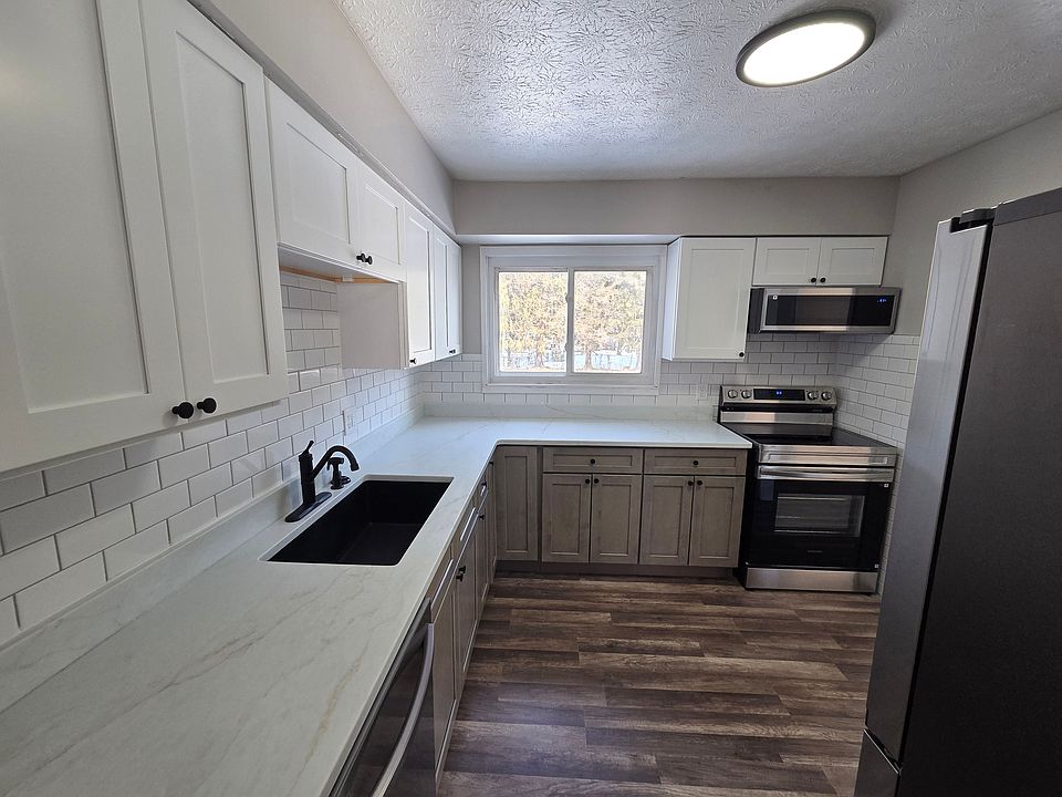 1st image of 6831 Canterbury Dr