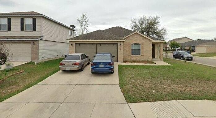 1st image of 8034 Ferndale Oaks