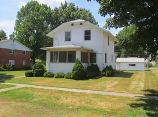 109 S School Ave, Minier, IL 61759