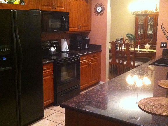 2nd image of 1250 SW Janette Ave