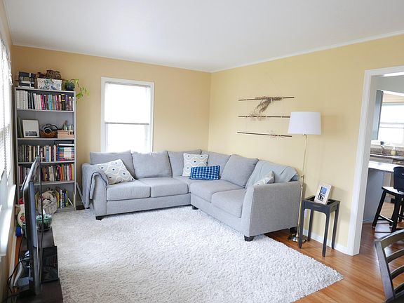 Living room, lots of natural light!