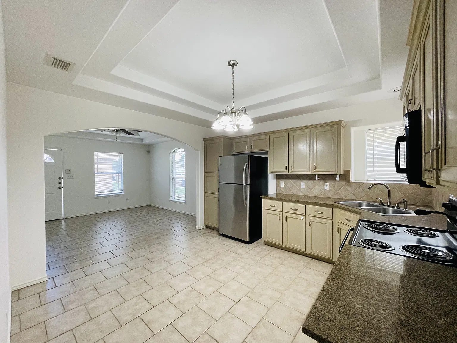 2401 Moonlight Lane - 3 — Photo 3