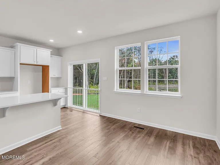 14 Forest Park Dr — Photo 14