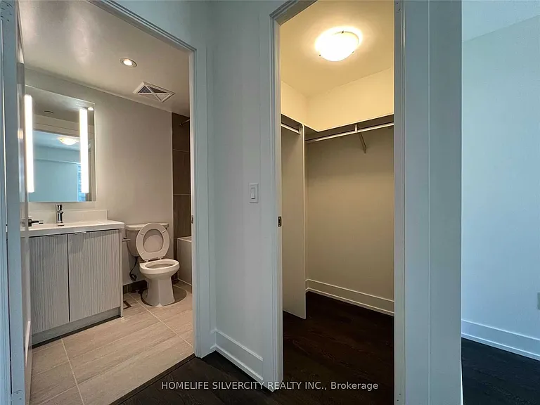 5 Mabelle Ave #234 — Photo 12