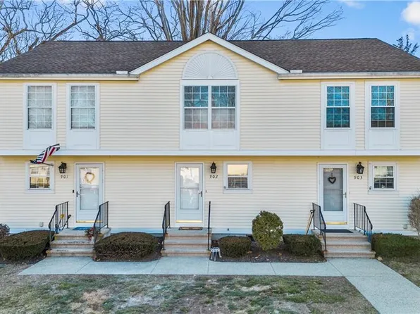 1367 Hanover Avenue #902, Meriden, CT 06451