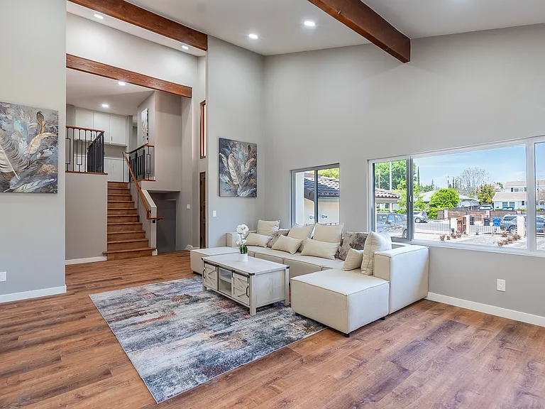 Main House Living room