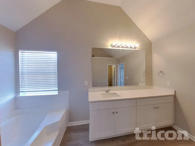 6262 Canoe Trce — Photo 10