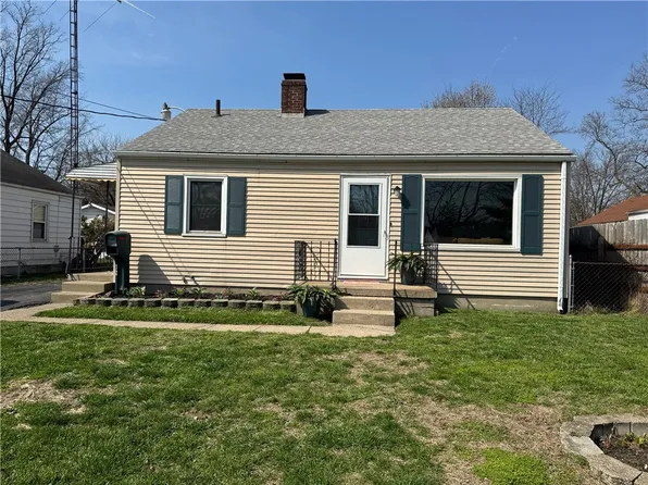 1706 Park Dr, Middletown, OH 45044