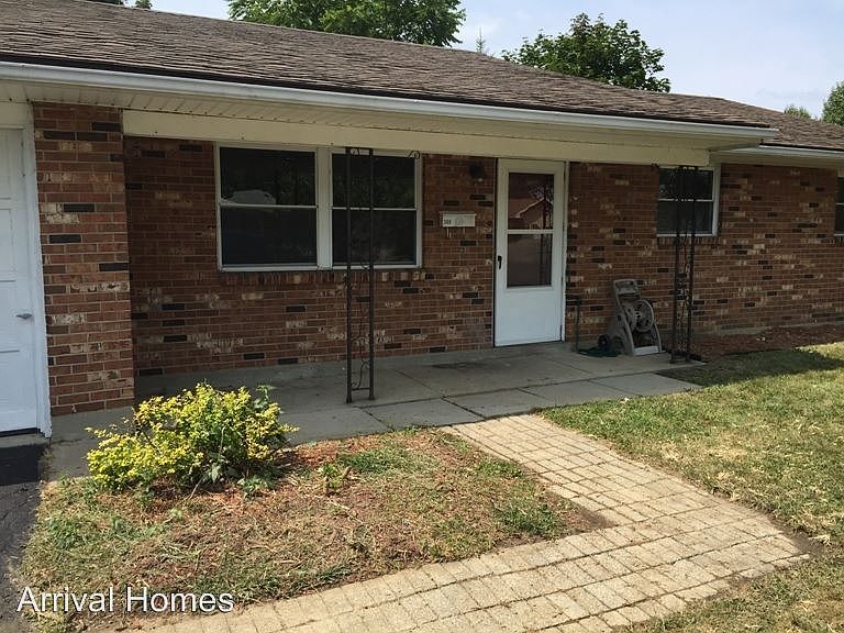 1st image of 300 Edgemoor Pl