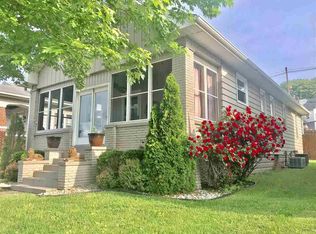 2727 Hartmetz Ave, Evansville, IN 47712