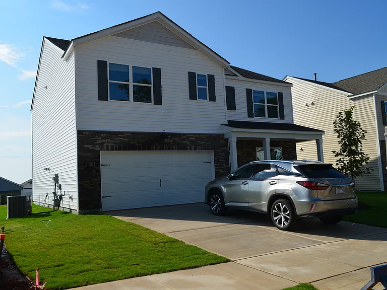 136 Pisgah St — Photo 13