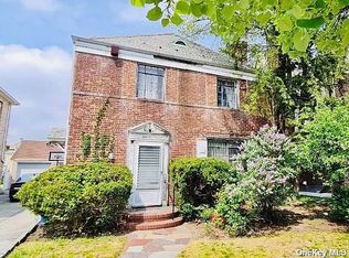 10841 66th Rd, Forest Hills, NY 11375