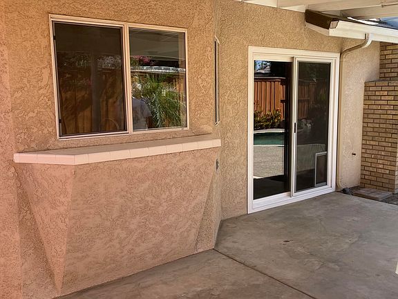 5th image of 1618 E Seeger Ave