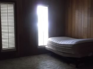 2022 McCracken St, Stuttgart, AR 72160