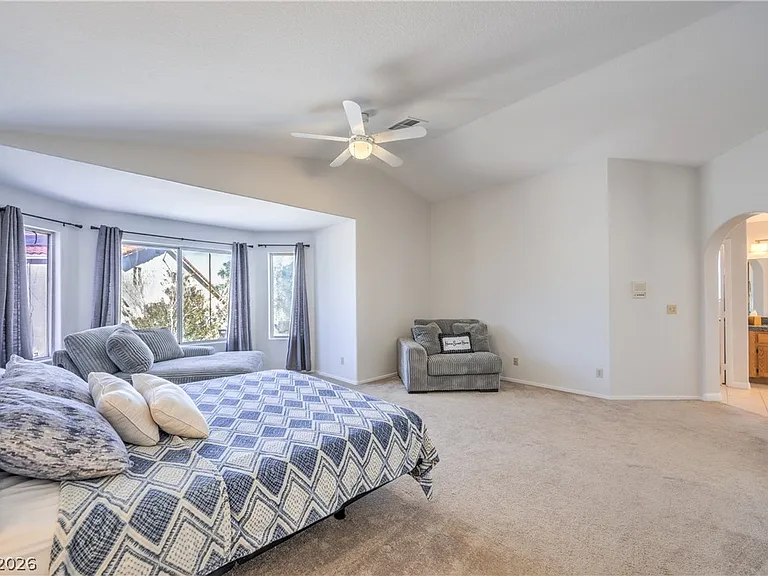 271 Sunshine Springs Ct — Photo 23